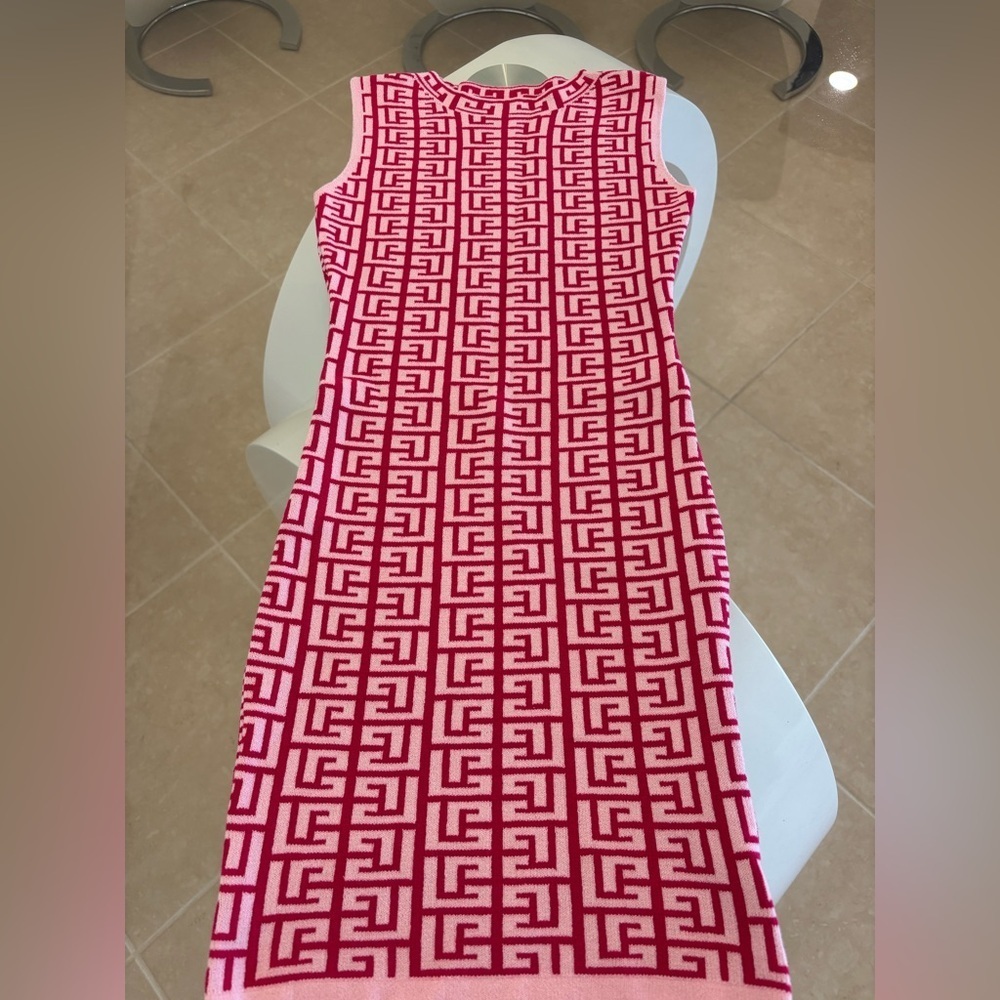 Red and Pink & Hot Pink Geometric Pattern Dress 👗 - Picture 3 of 4